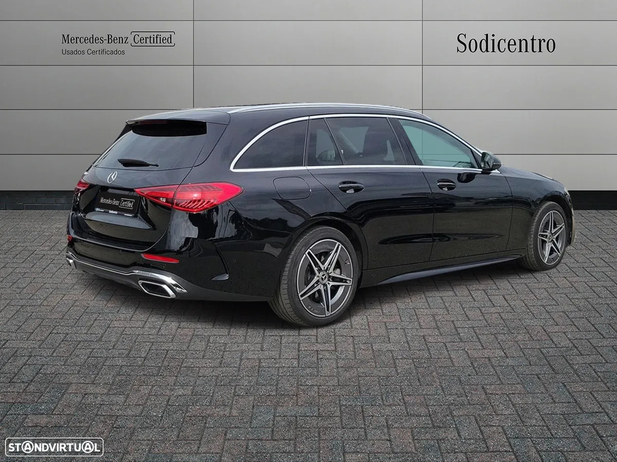 Mercedes-Benz C 300 e AMG Line - 4