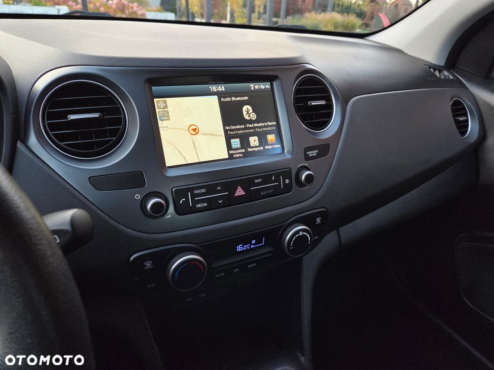 Hyundai i10 - 16