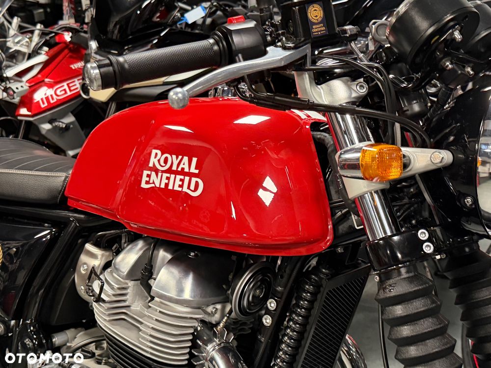 Royal Enfield Continental - 19