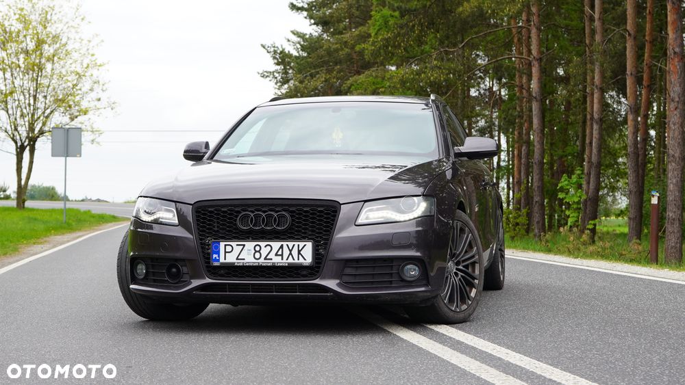 Audi A4 Avant 2.0 TDI DPF quattro S line Sportpaket (plus) - 1