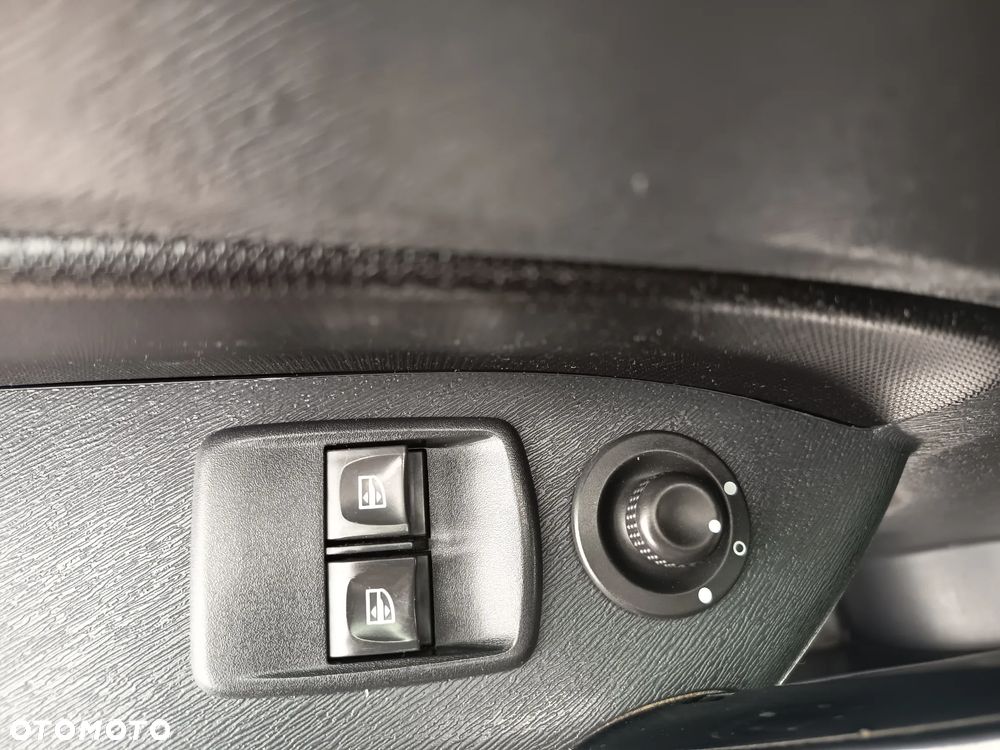 Renault KANGOO - 22