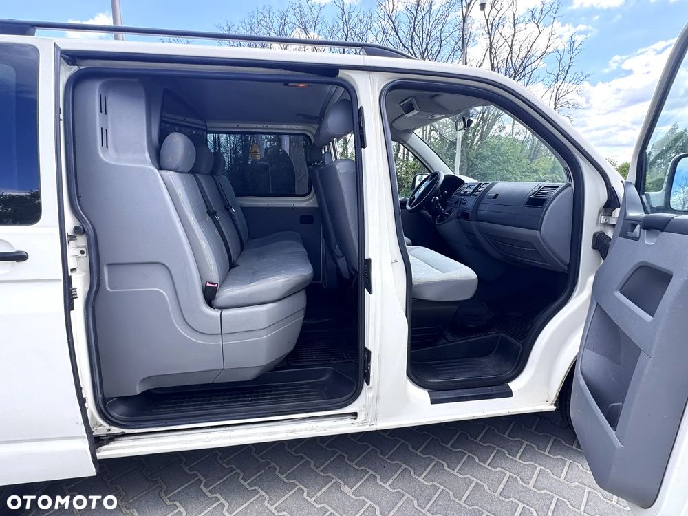 Volkswagen Transporter T5 - 23