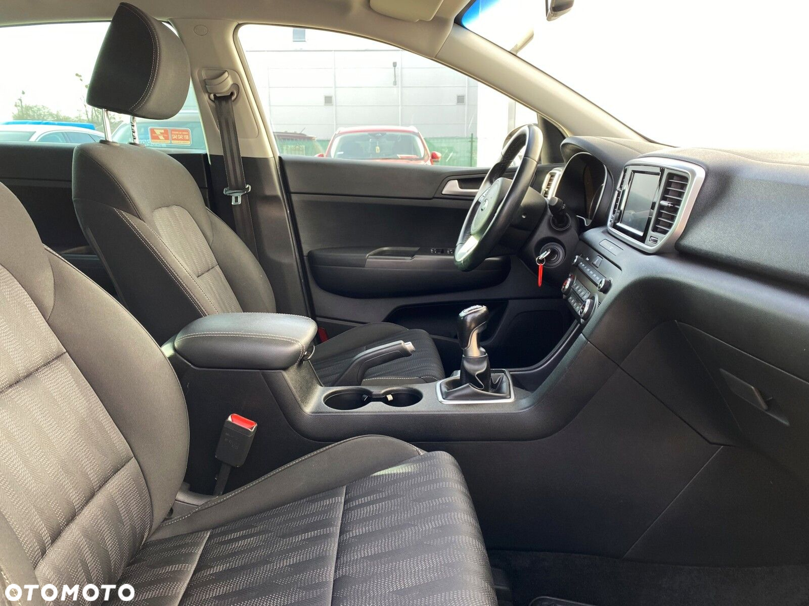 Kia Sportage 1.6 T-GDI M 2WD - 26