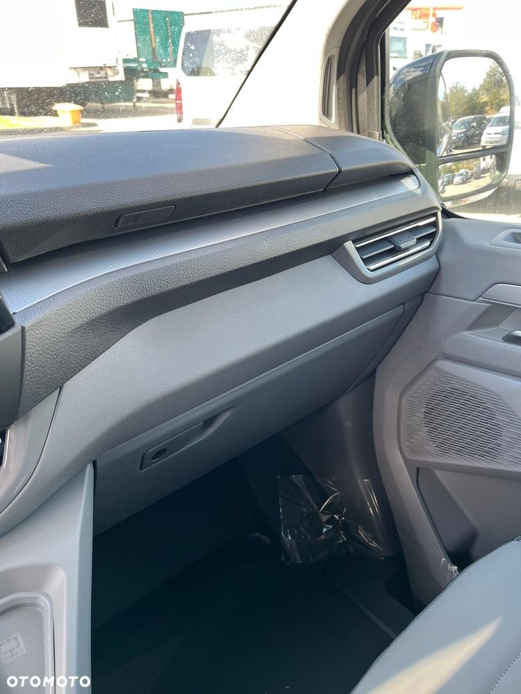 Volkswagen Transporter FURGON Edition - 20