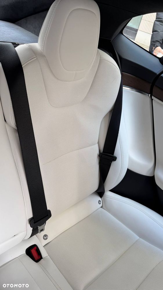 Tesla Model S Long Range - 6