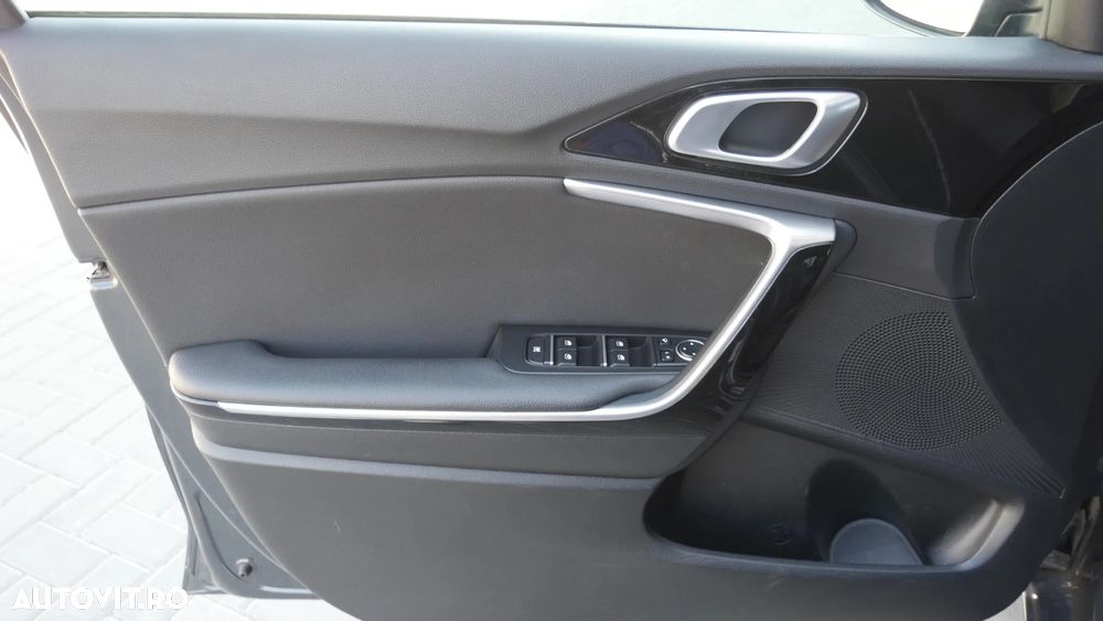 Kia Ceed 1.5 T-GDI 7DCT GT Line - 25