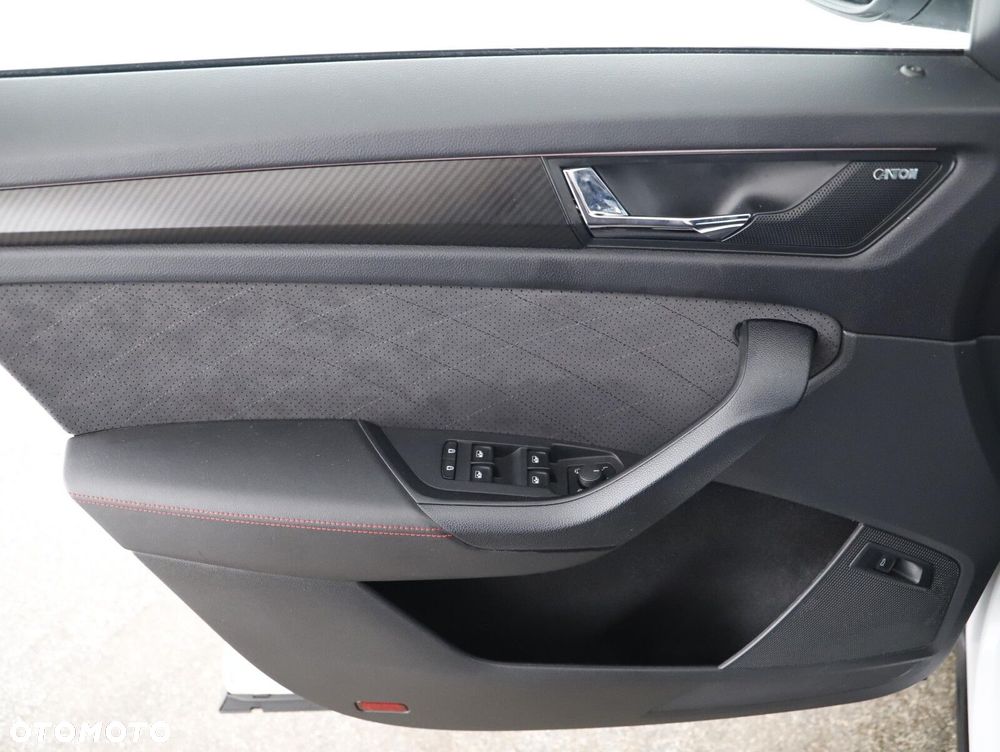 Skoda Kodiaq 2.0 Bi-TDI 4x4 RS DSG - 24