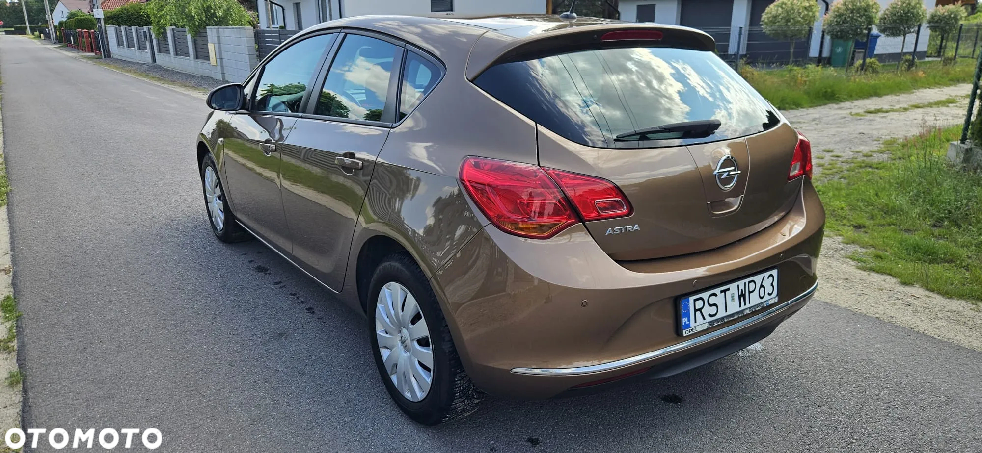 Opel Astra IV 1.4 Active EU6 - 18