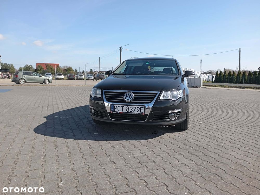 Volkswagen Passat 3.2 V6 FSI 4Motion DSG Highline - 2