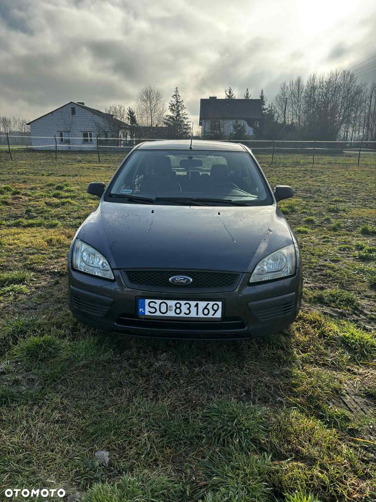 Ford Focus 1.6 Ambiente - 3