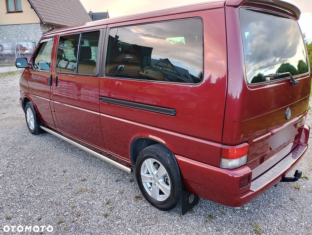 Volkswagen Caravelle - 5