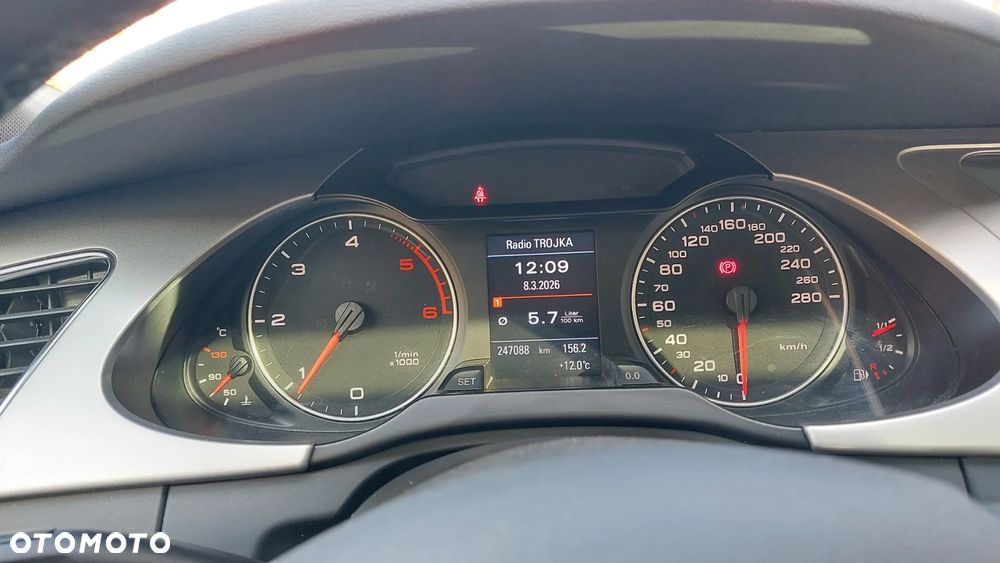 Audi A4 Avant 2.0 TDI e DPF Ambiente - 5