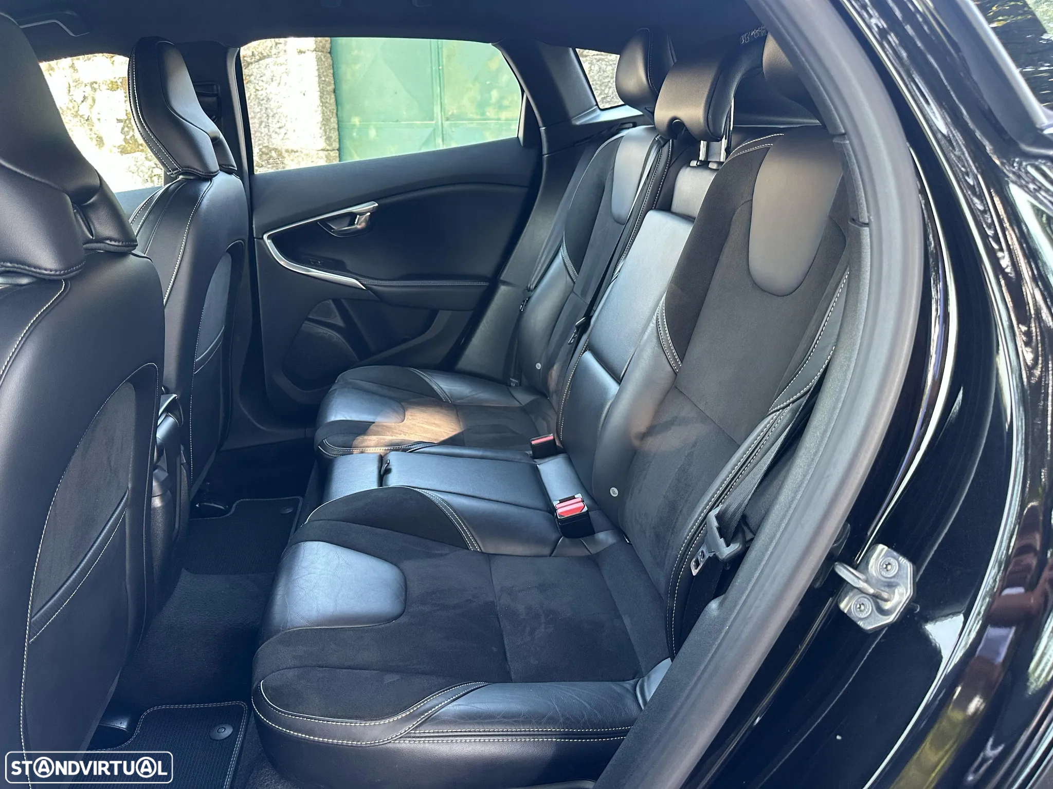 Volvo V40 1.5 T3 Sport Edition R Geartronic - 30