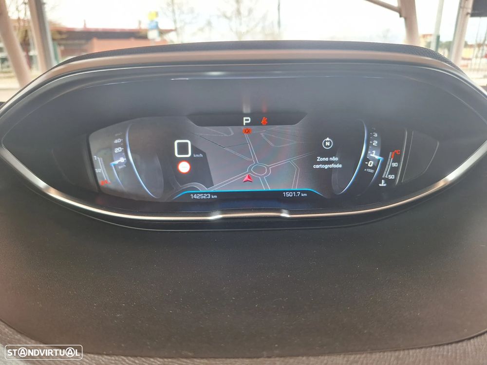 Peugeot 3008 1.5 BlueHDi Allure EAT8 - 12