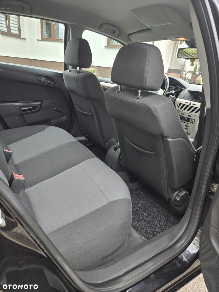 Opel Astra - 29