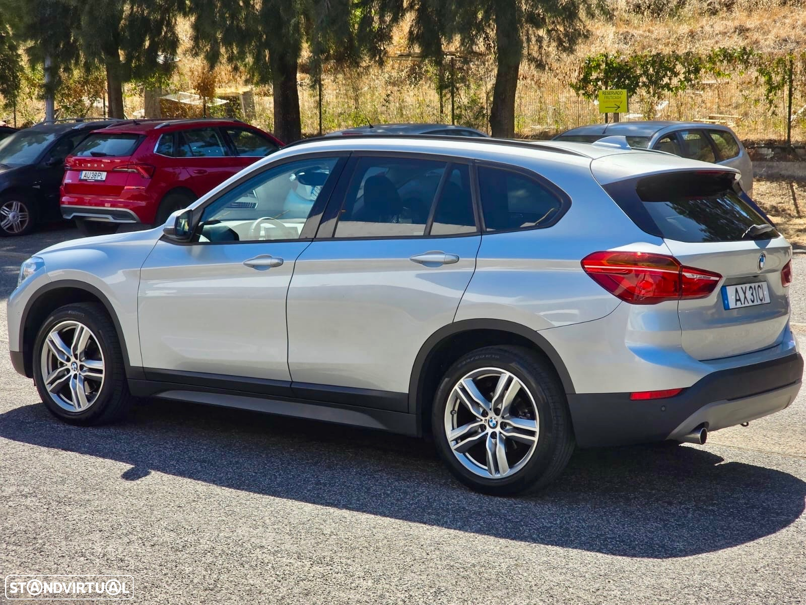 BMW X1 18 d sDrive Advantage Auto - 4