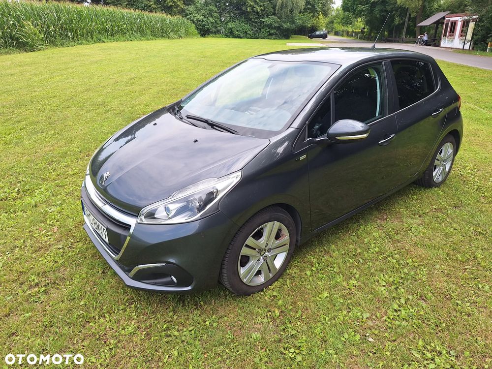 Peugeot 208 1.2 PureTech Style - 8