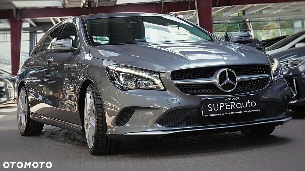 Mercedes-Benz CLA 220 4-Matic - 3