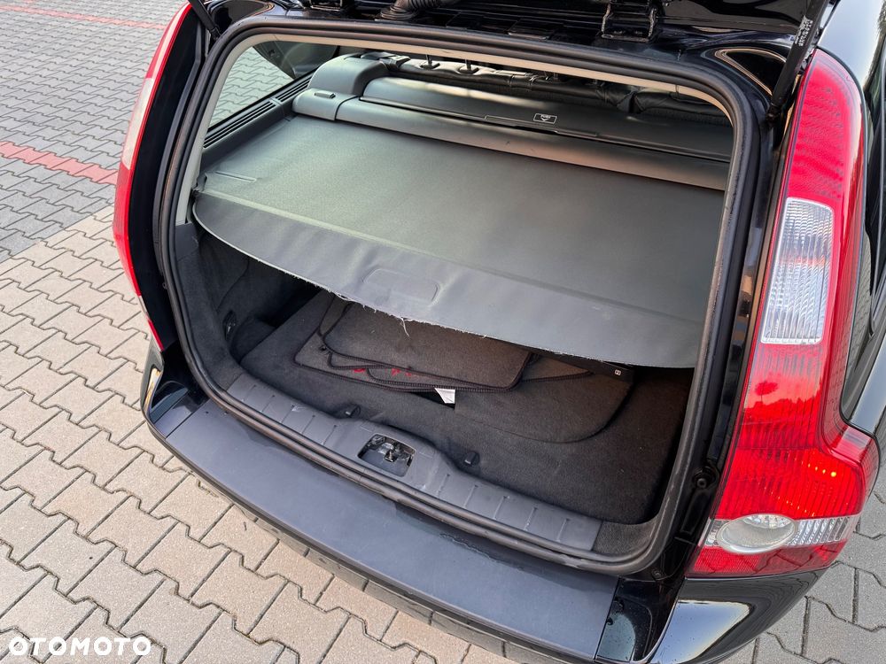 Volvo V50 - 20