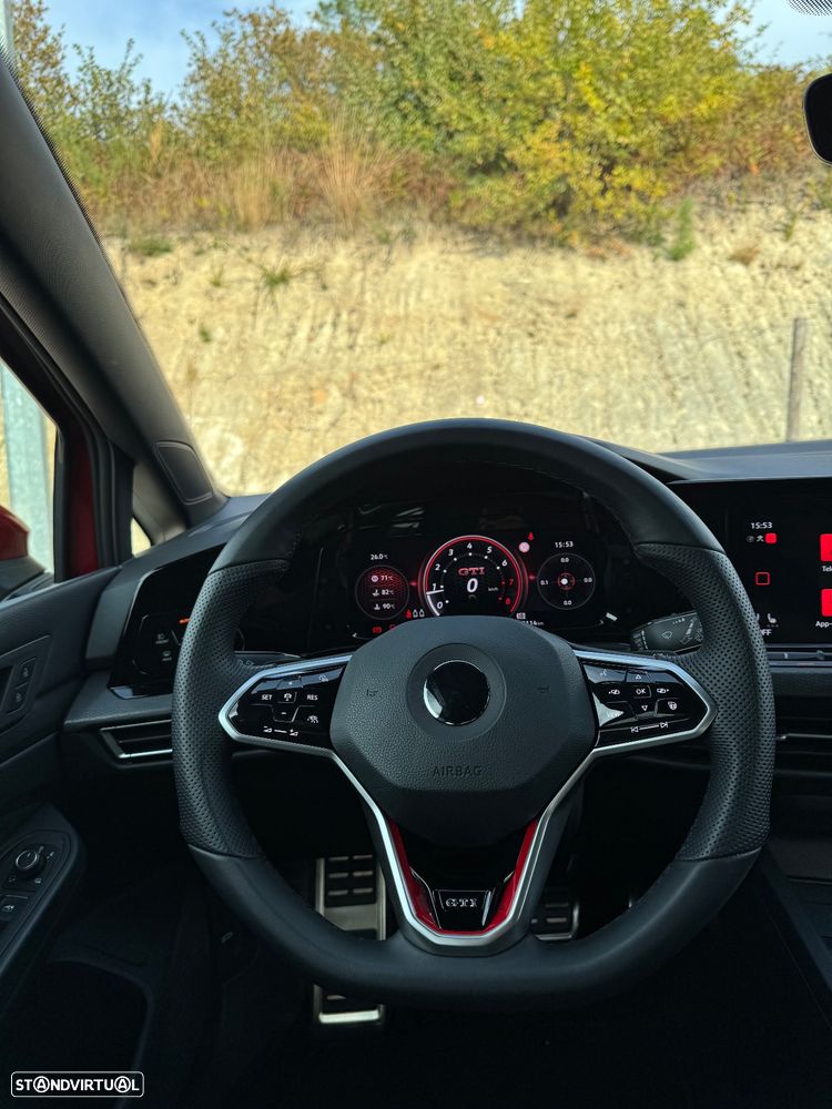 VW Golf 2.0 TSI GTI DSG - 35