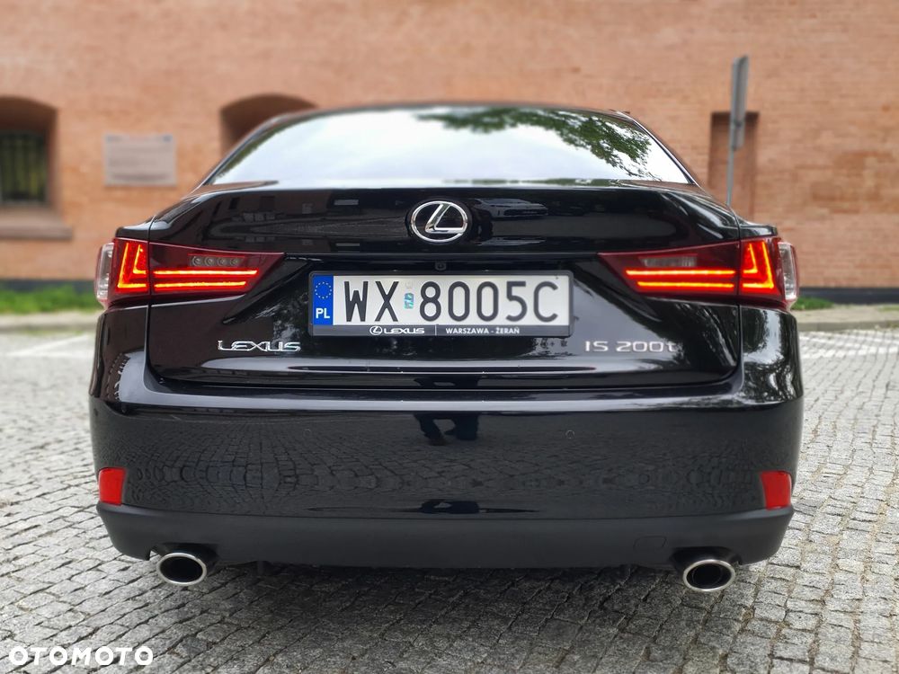 Lexus IS 200t Elite - 21
