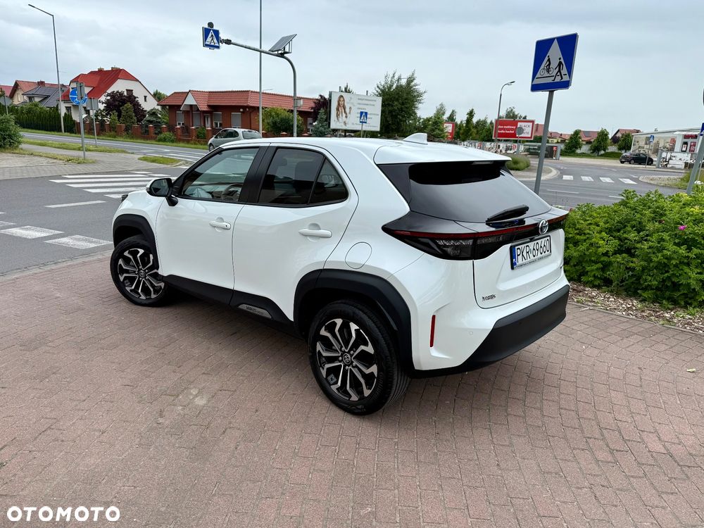 Toyota Yaris Cross - 4