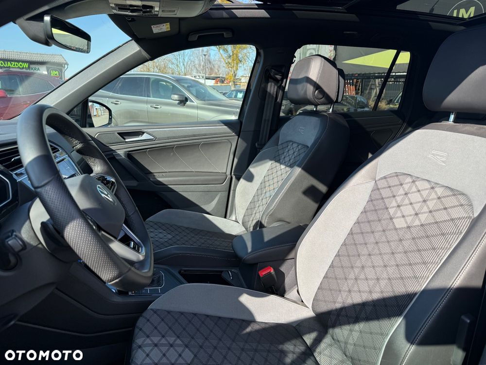 Volkswagen Tiguan 2.0 TDI SCR 4MotION DSG R-Line - 10