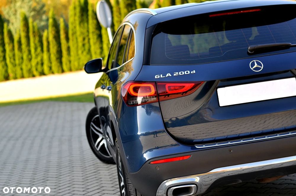 Mercedes-Benz GLA 200 d 8G-DCT Special Edition - 10