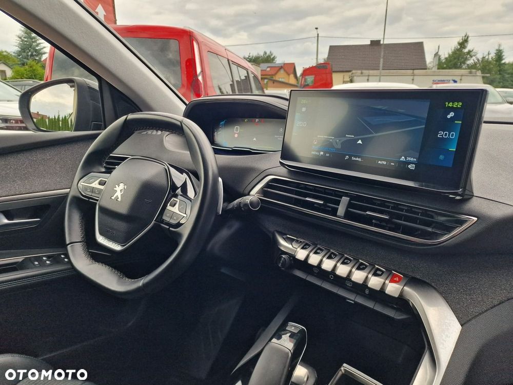 Peugeot 3008 1.6 PureTech Hybrid PHEV Allure S&S EAT8 - 24