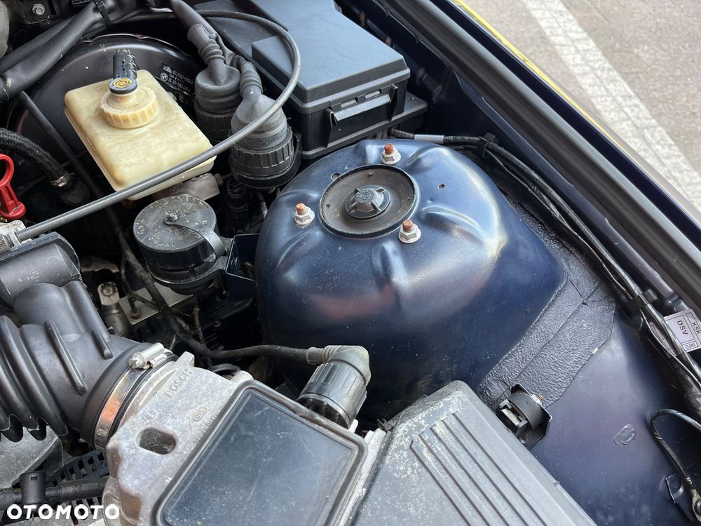 BMW Seria 3 - 36