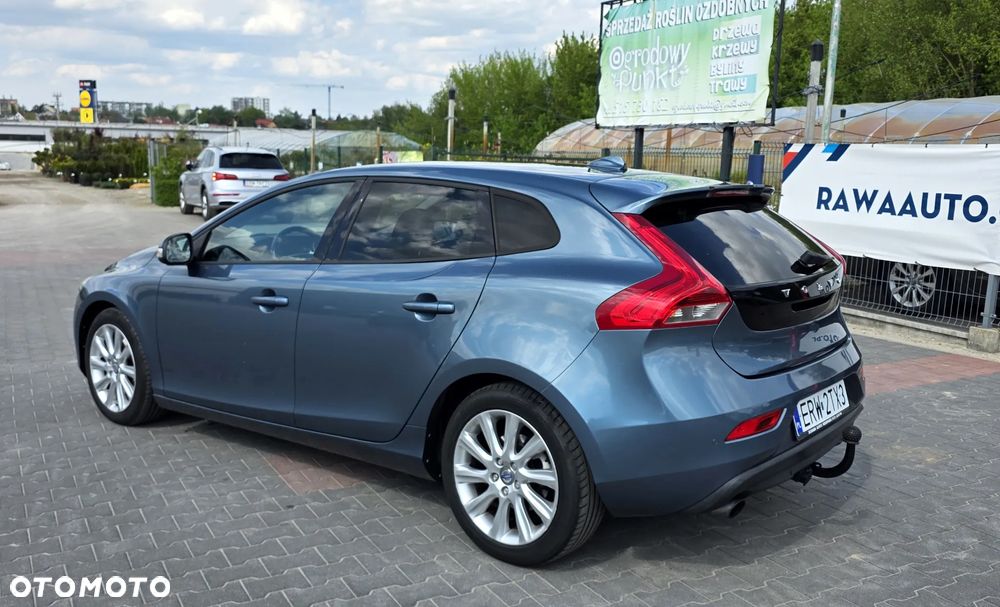 Volvo V40 T3 - 3