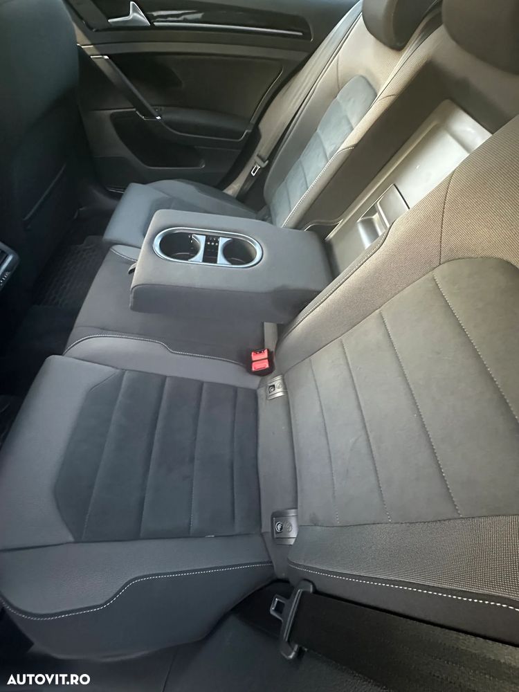Volkswagen Golf 2.0 TDI 4Motion BMT Comfortline - 33