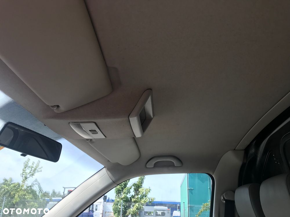Volkswagen Transporter - 33