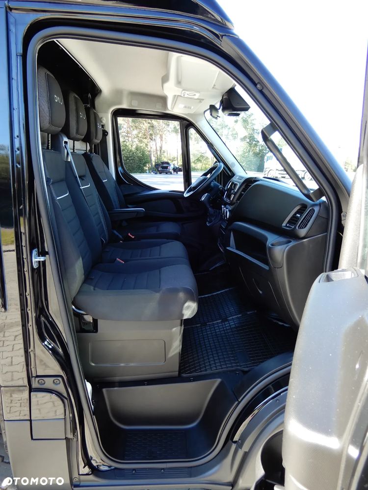 Iveco Daily 35S21 POWER Hi-Matic FLAGOWY LIMITED EDITION Z Zabudową Lekką Całą Aluminiową Renomowanej Firmy POLMAR Pomoc Drogowa , Auto Laweta Zawieszenie Adaptacyjne Pneumatyczne FULL OPCJA WYPOSAŻENIA STAN NOWY - 28