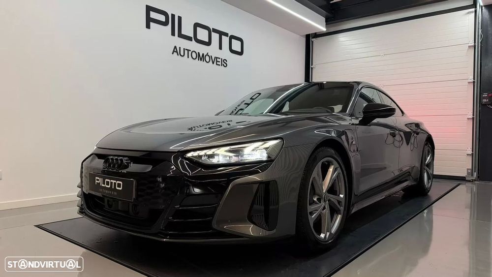 Audi e-tron GT quattro - 1
