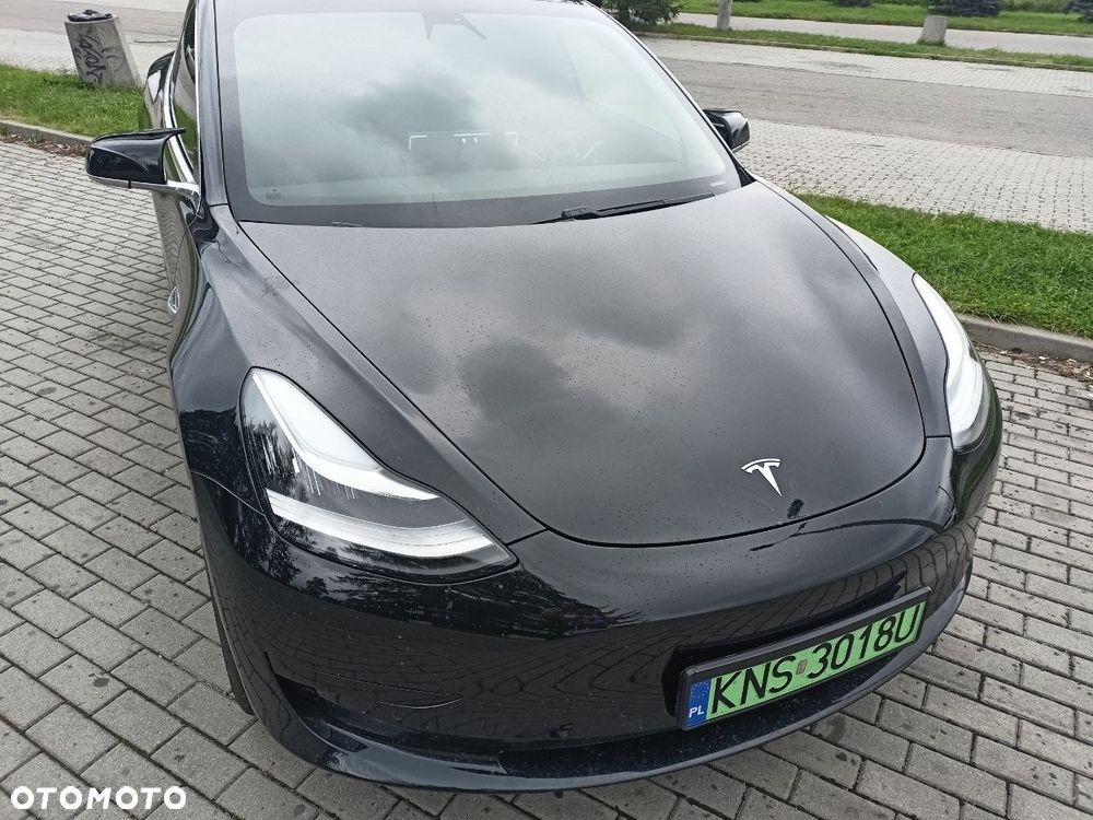 Tesla Model 3 Standard Range Plus - 3