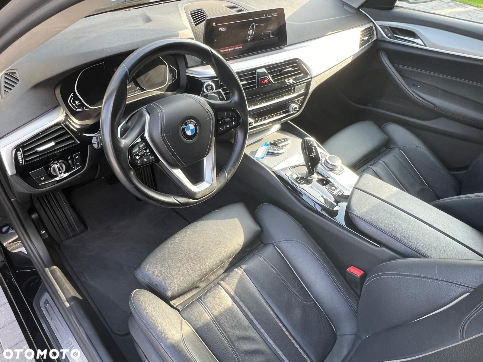 BMW Seria 5 520d Touring - 14