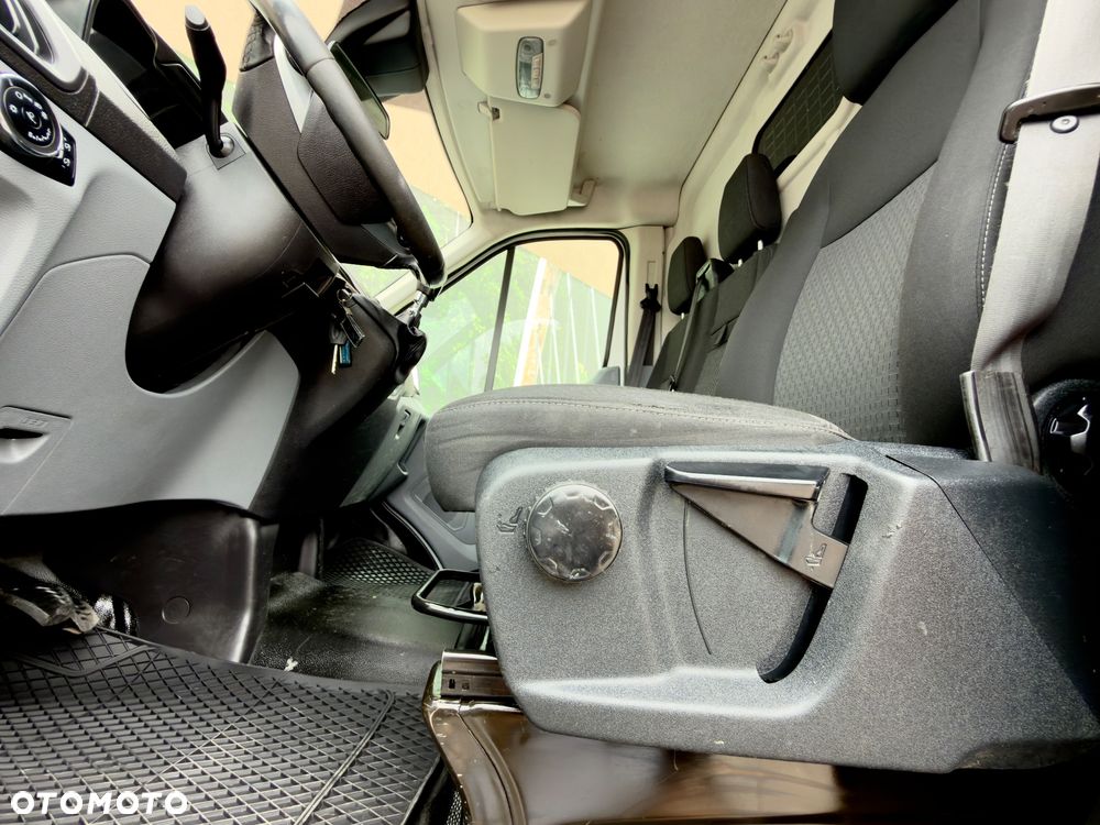 Ford TRANSIT - 31