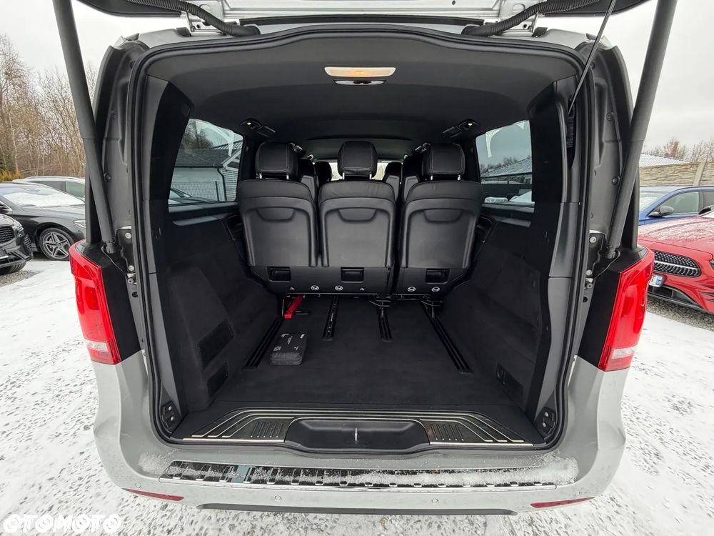 Mercedes-Benz Klasa V 300 d lang 4Matic 9G-TRONIC Avantgarde Edition - 32