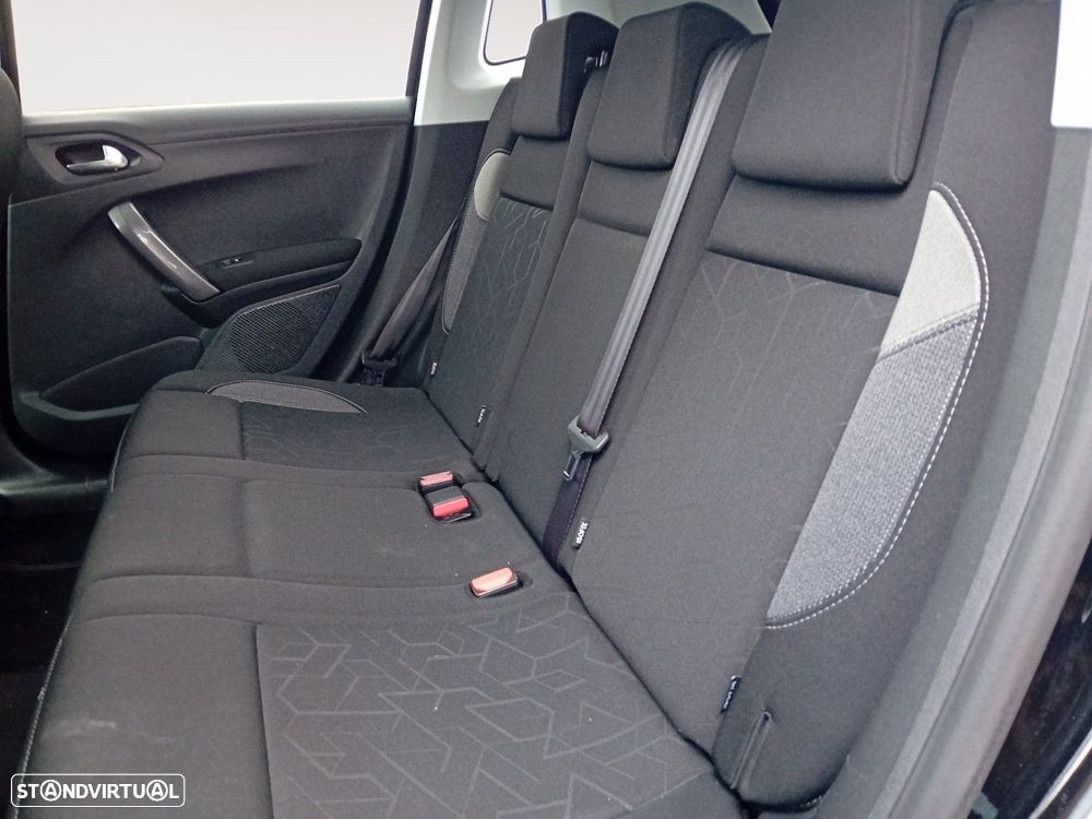 Peugeot 2008 1.2 PureTech Style - 13