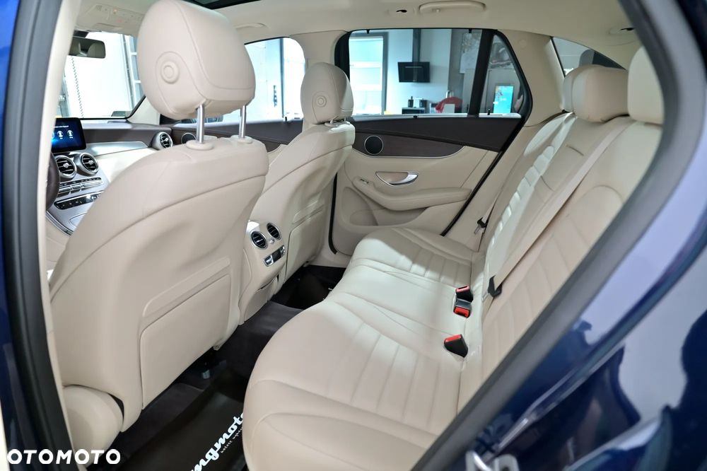 Mercedes-Benz GLC 300 de 4-Matic Avantgarde - 16