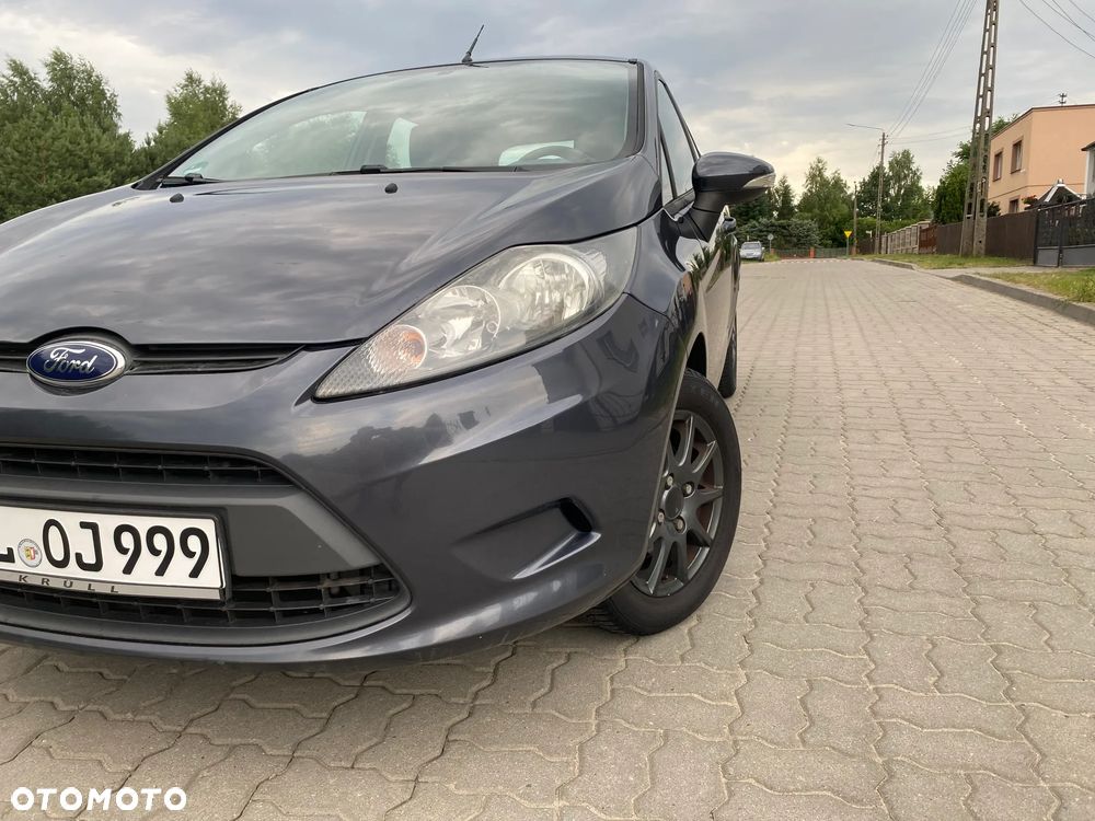 Ford Fiesta 1.25 Champions Edition - 4