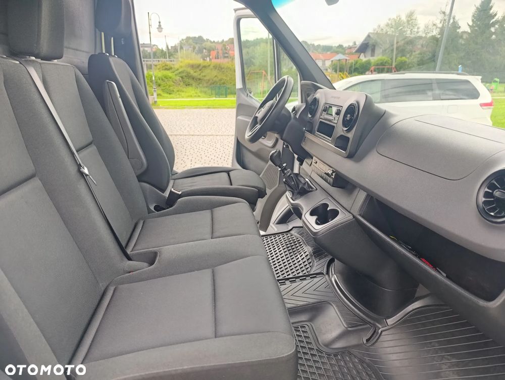 Mercedes-Benz Sprinter 316 - 16