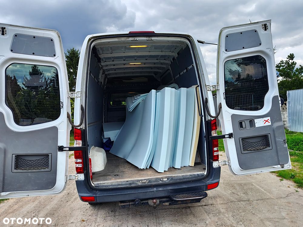 Mercedes-Benz Sprinter - 5
