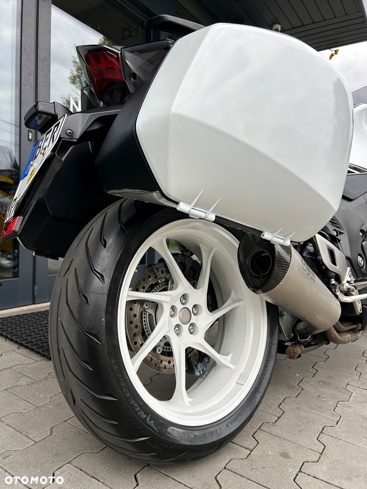 Honda VFR - 17