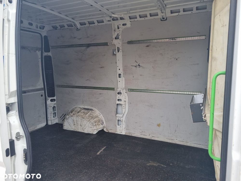 Peugeot Boxer - 12
