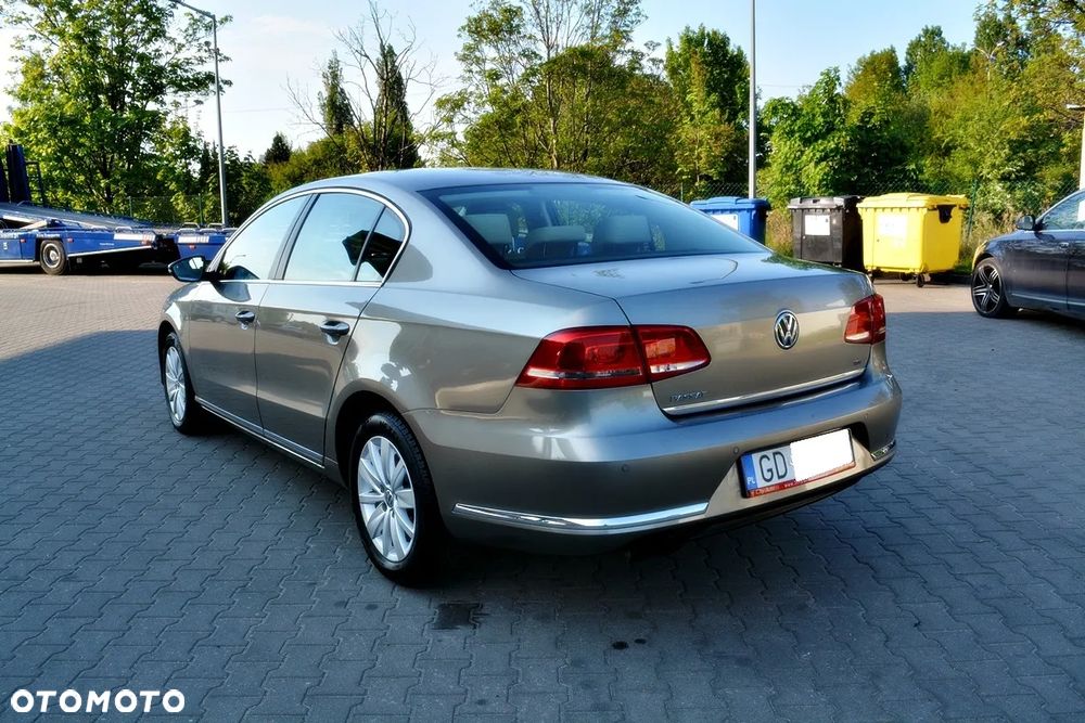 Volkswagen Passat 1.8 TSI Automatik Comfortline - 10