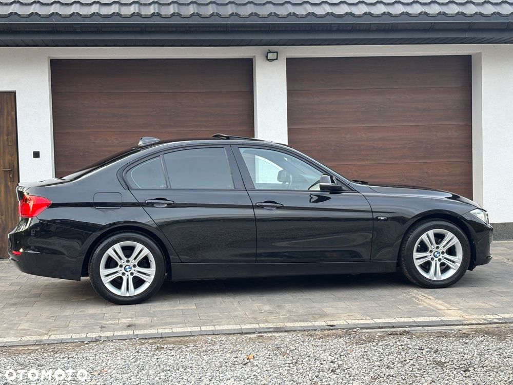 BMW Seria 3 316i Sport Line - 30