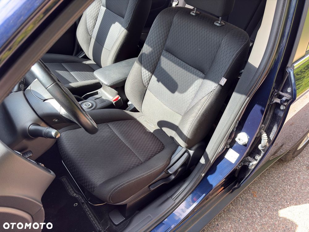 Mitsubishi Outlander 2.2 DID Intense + 4WD - 23