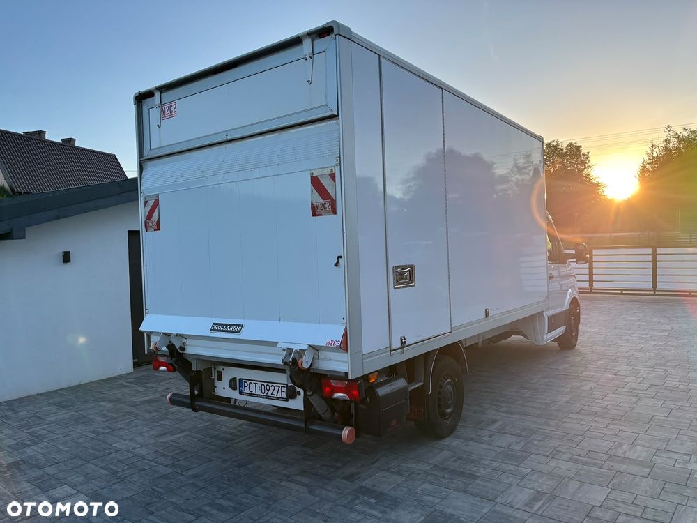 Volkswagen Crafter - 2